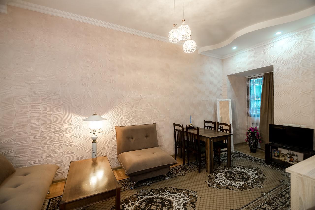 Gabi'S House Apartment Tbilisi Exterior photo